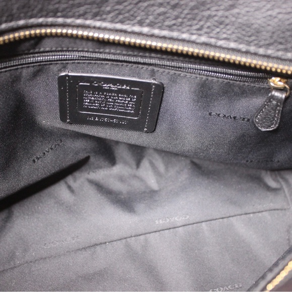 COACH Turnlock Chain Black Leather Tote Bag - Picture 7 of 7